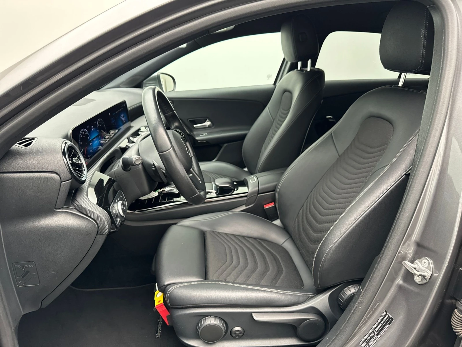 Mercedes-Benz A 200 | Mobile.bg   7