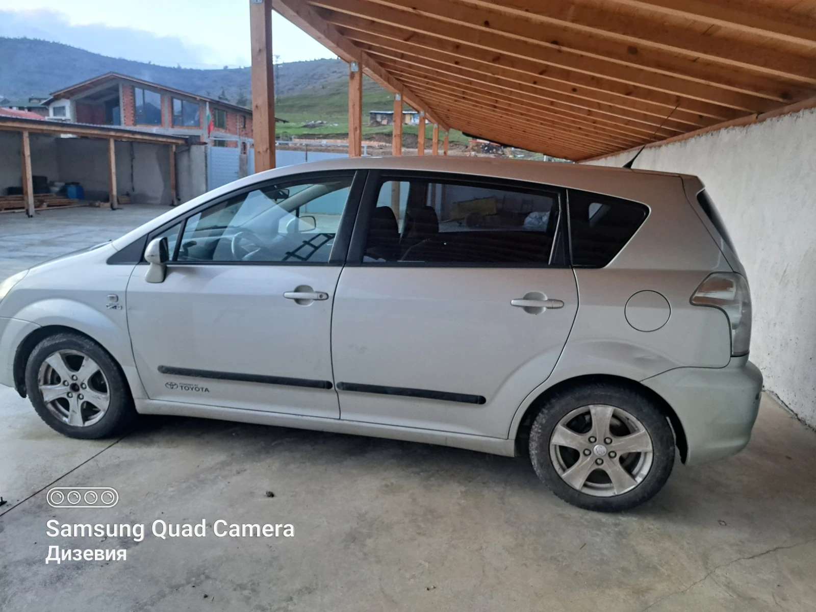 Toyota Corolla verso  - изображение 4