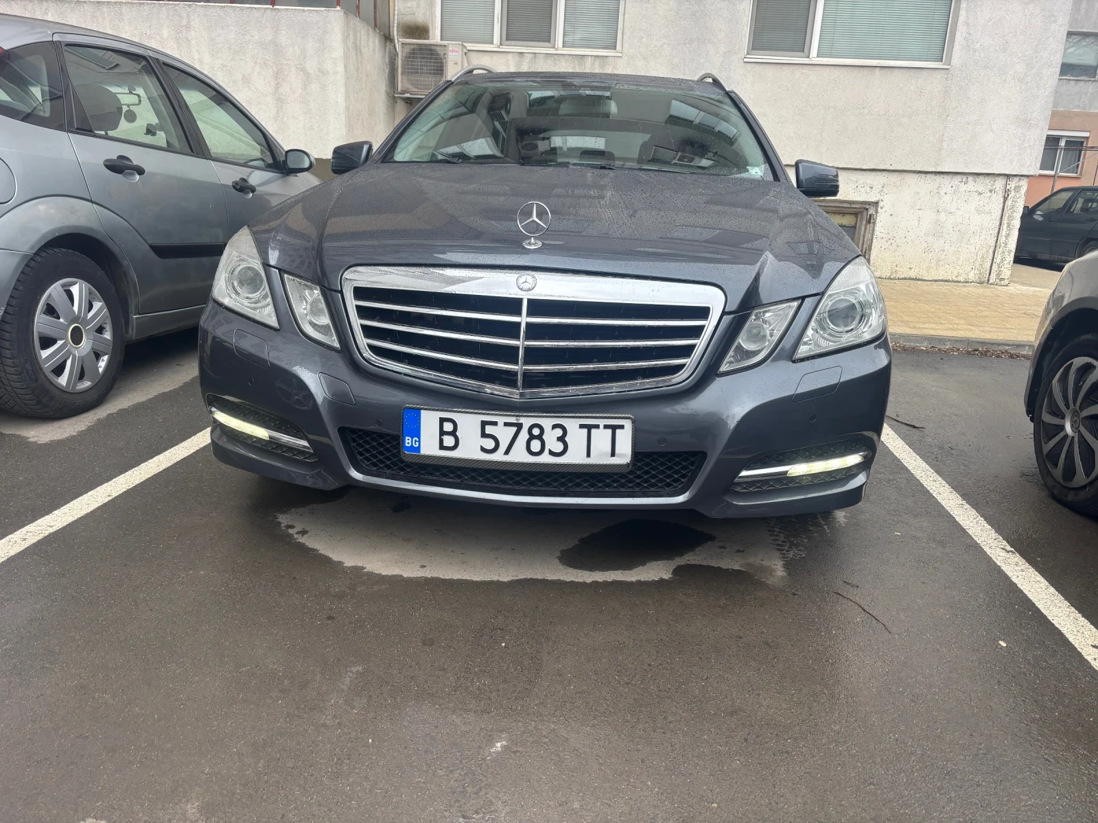 Mercedes-Benz E 250 4x4 2.5 cdi, снимка 2 - Автомобили и джипове - 53932270