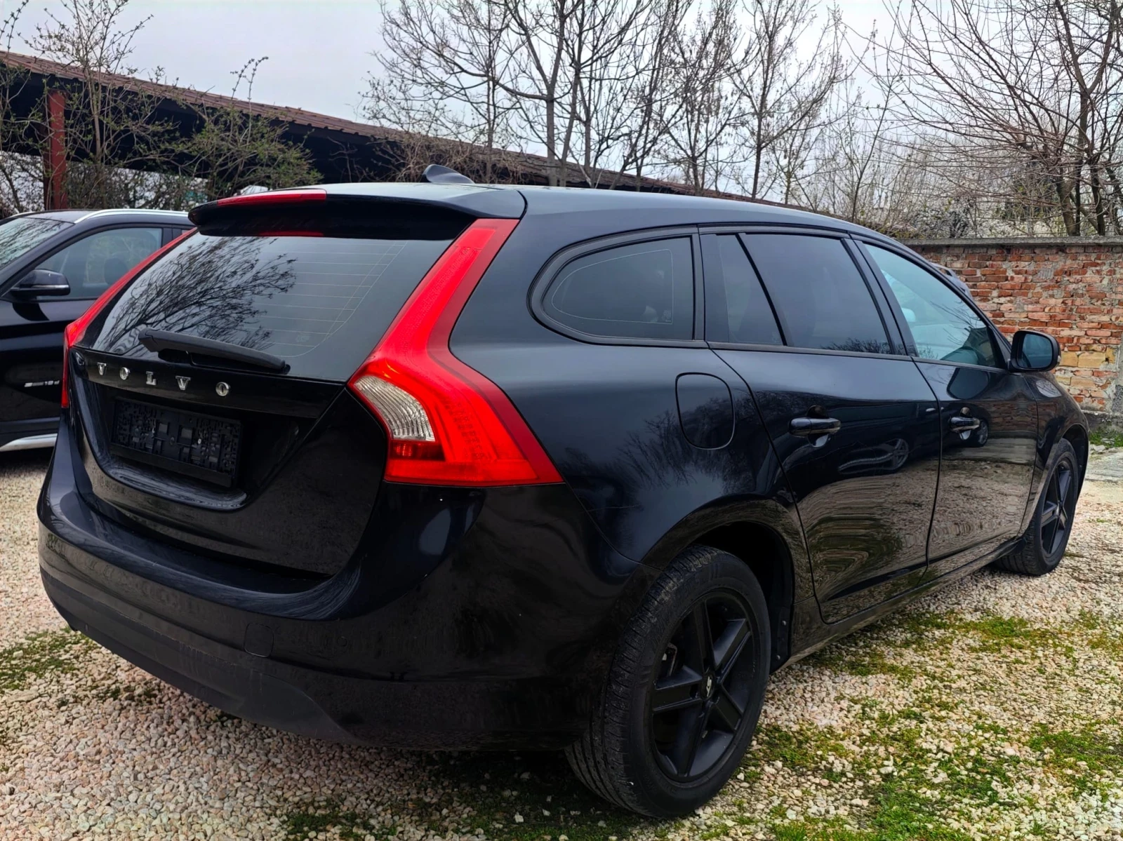 Volvo V60 * NAVI* EDITION* , снимка 4 - Автомобили и джипове - 54005582