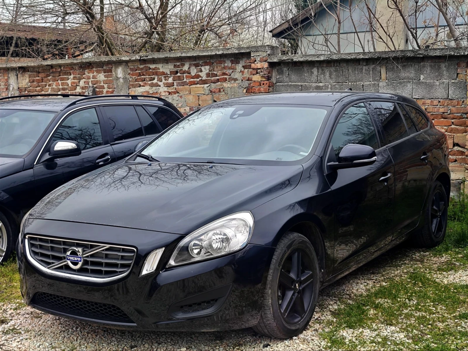Volvo V60 * NAVI* EDITION* , снимка 2 - Автомобили и джипове - 54005582