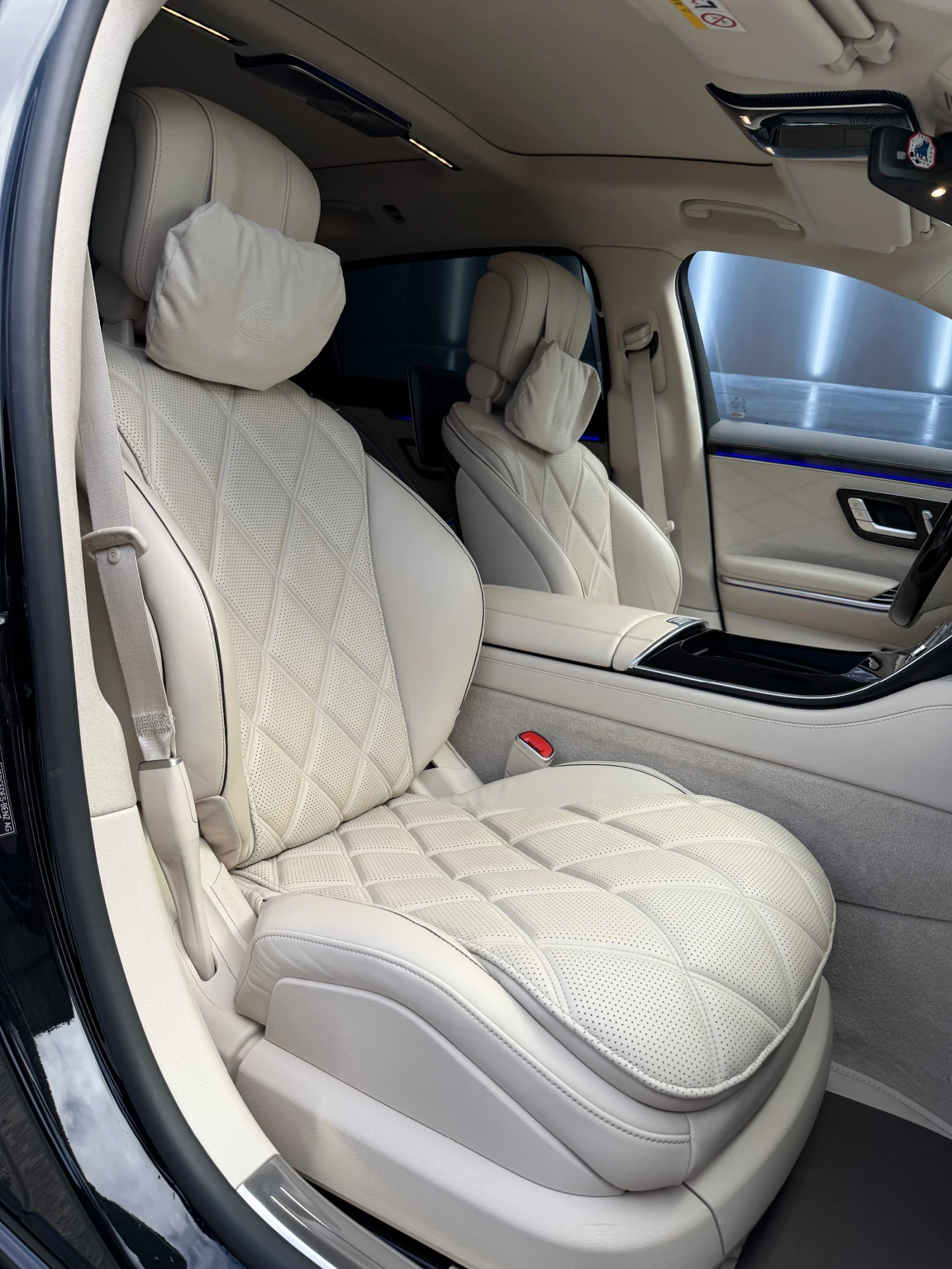 Mercedes-Benz S 580 MAYBACH, снимка 12 - Автомобили и джипове - 54080607