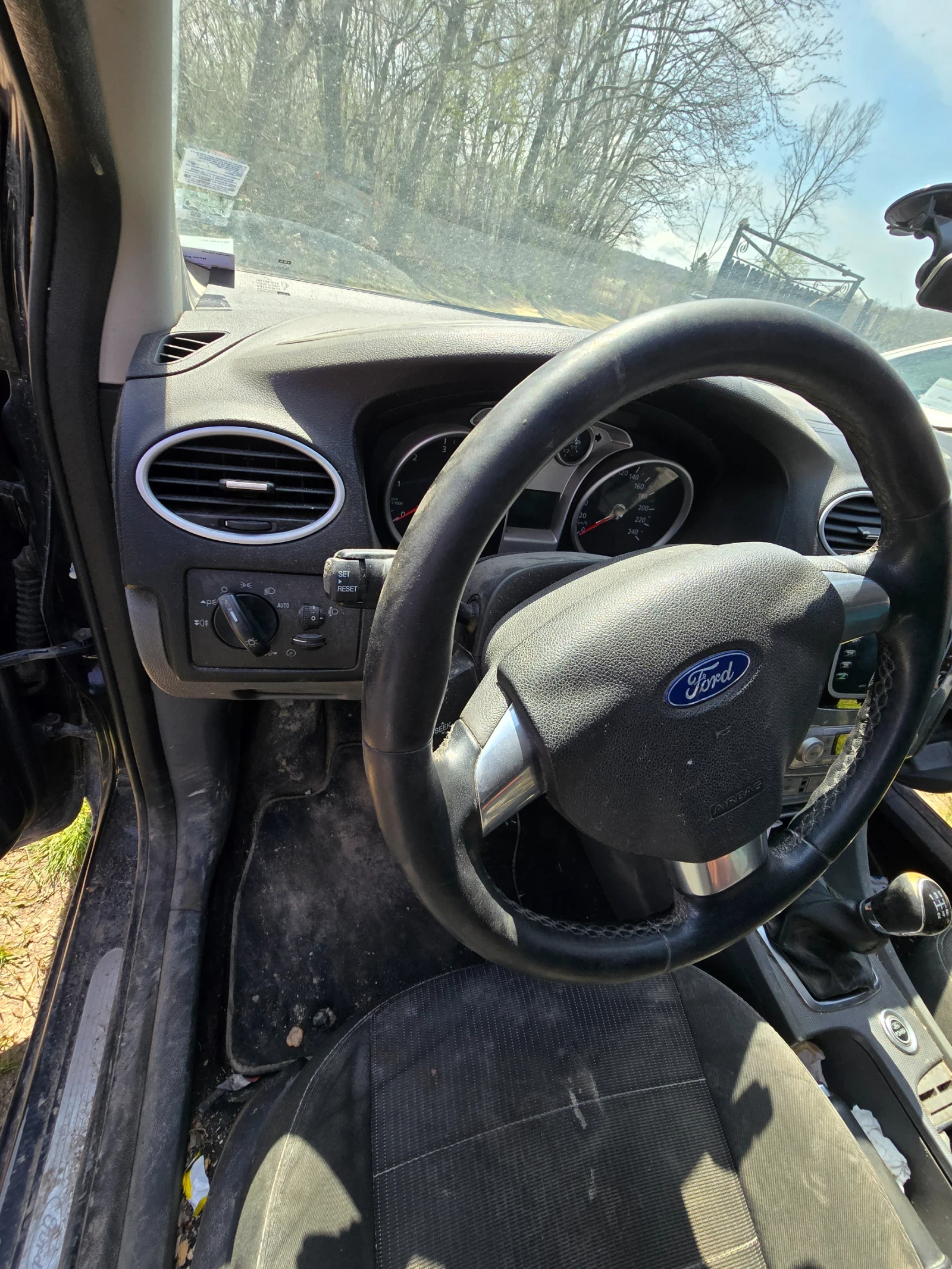 Ford Focus 1.6, снимка 8 - Автомобили и джипове - 54185608