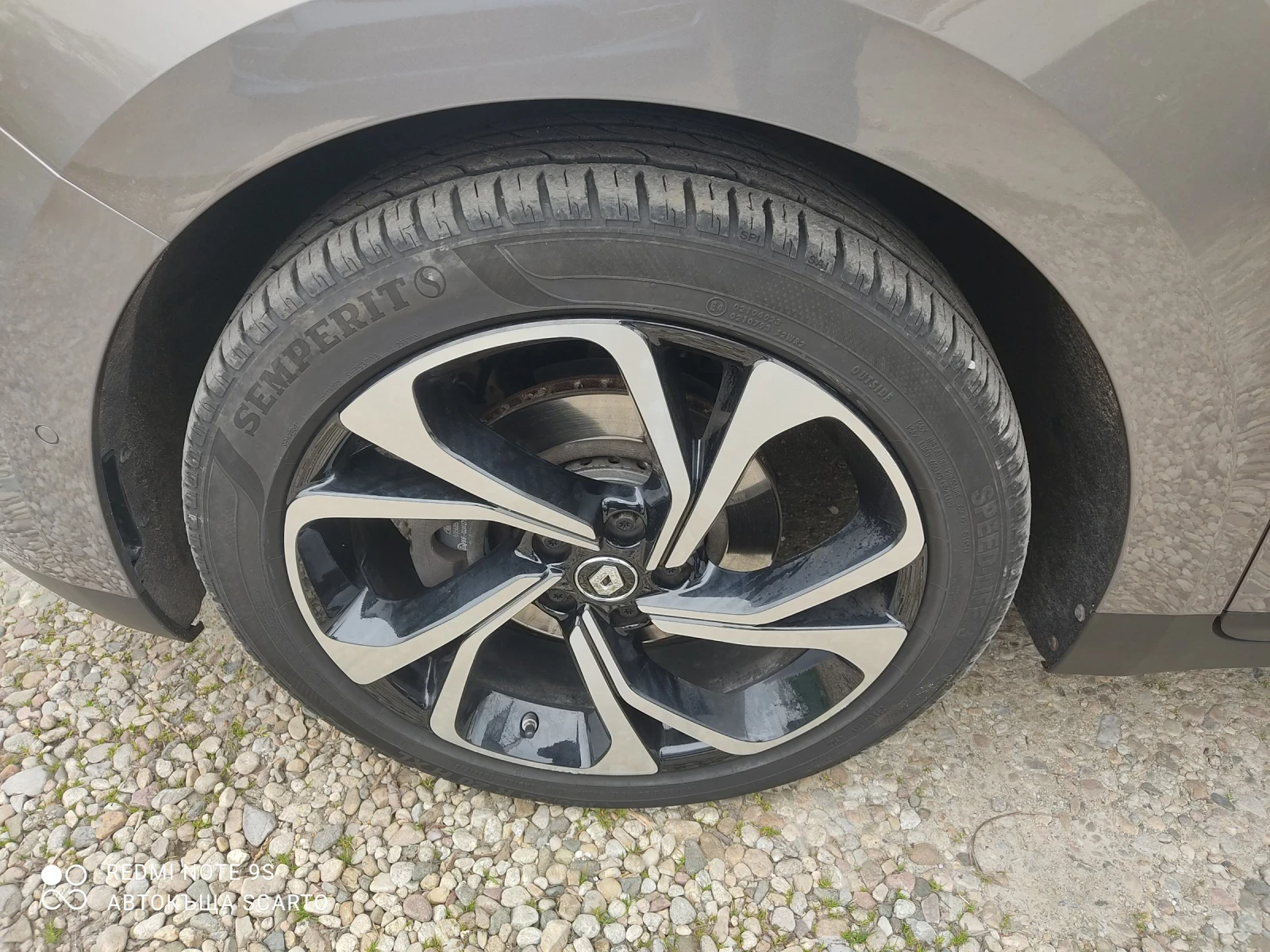 Renault Scenic Grand Bose, 1.3i/159kc, 2019г., 82000км, снимка 16 - Автомобили и джипове - 54222252