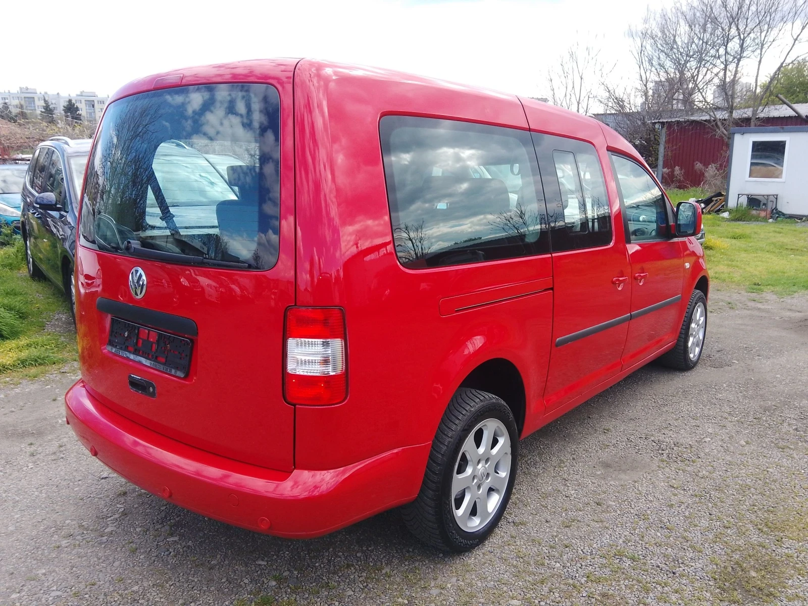 VW Caddy 1.9TDI-105-DSG-LIFE-MAXI-GERMANY-7МЕСТА, снимка 6 - Автомобили и джипове - 54511577