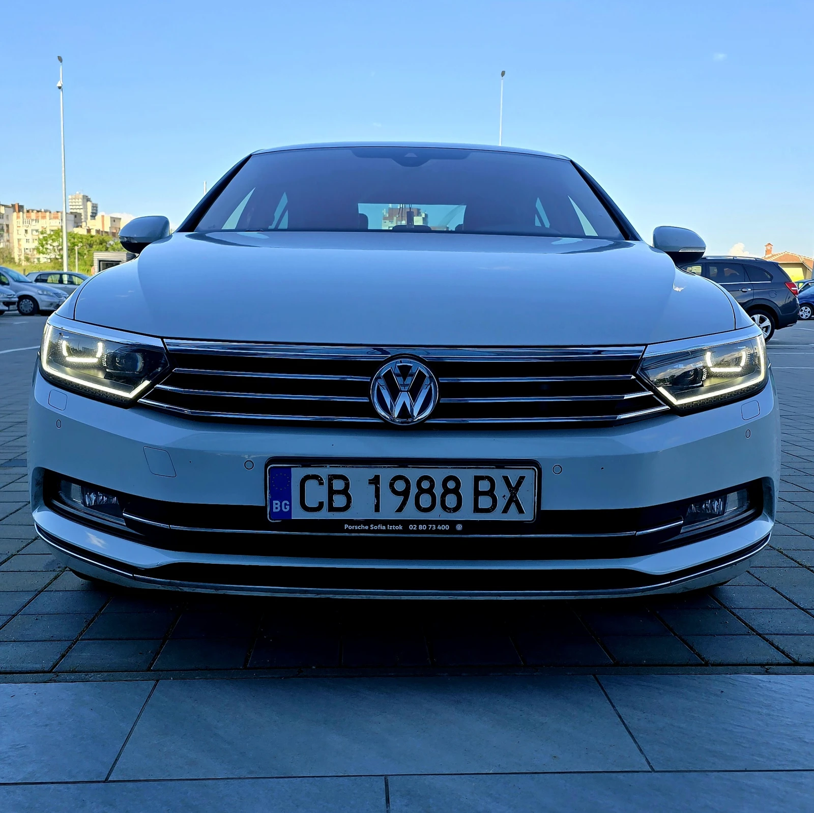 VW Passat * DSG * 1.8 TSI * КОЖА * РЕАЛНИ КМ *  FULL, снимка 5 - Автомобили и джипове - 54692265