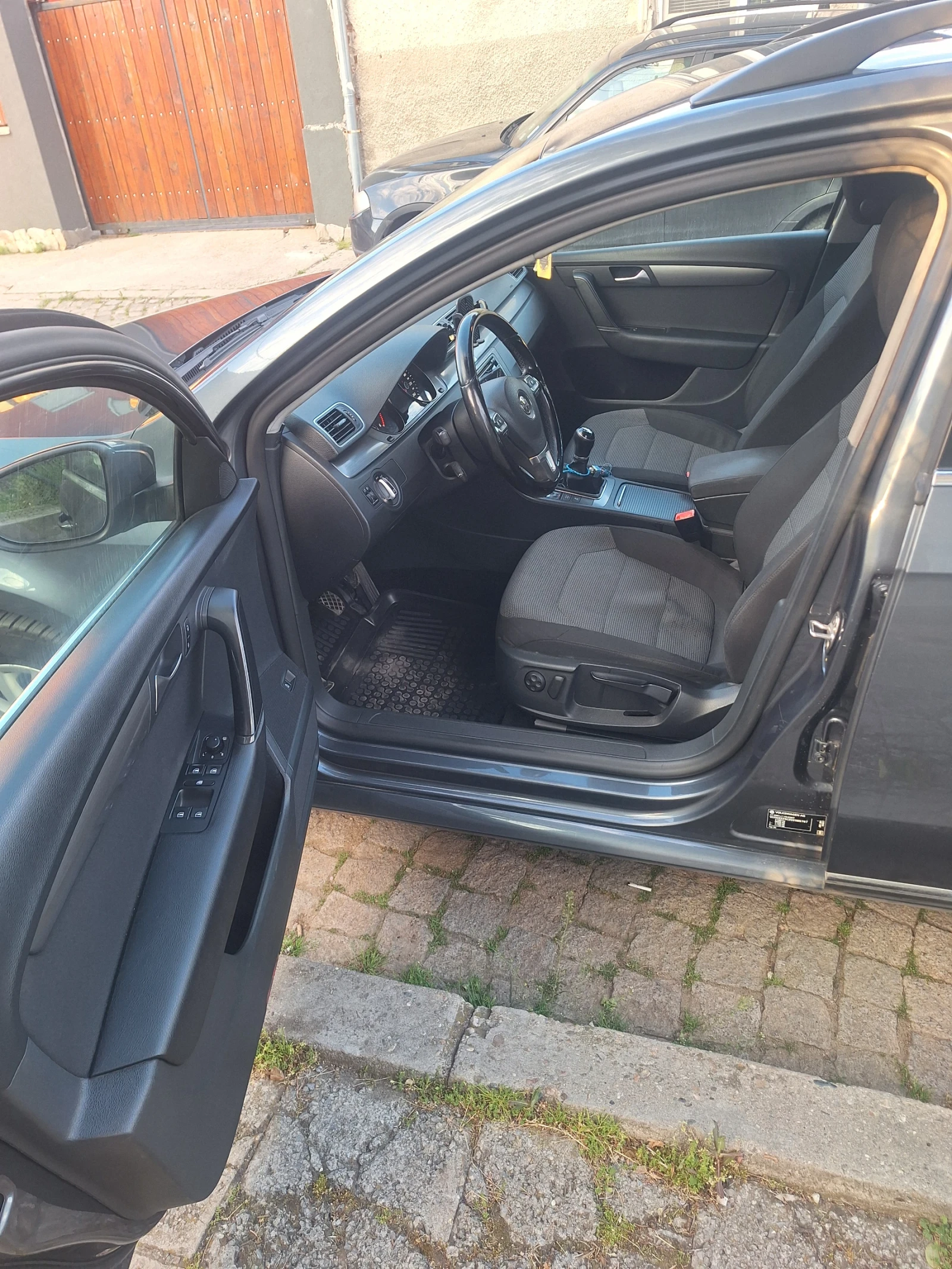 VW Passat, снимка 8 - Автомобили и джипове - 54857988