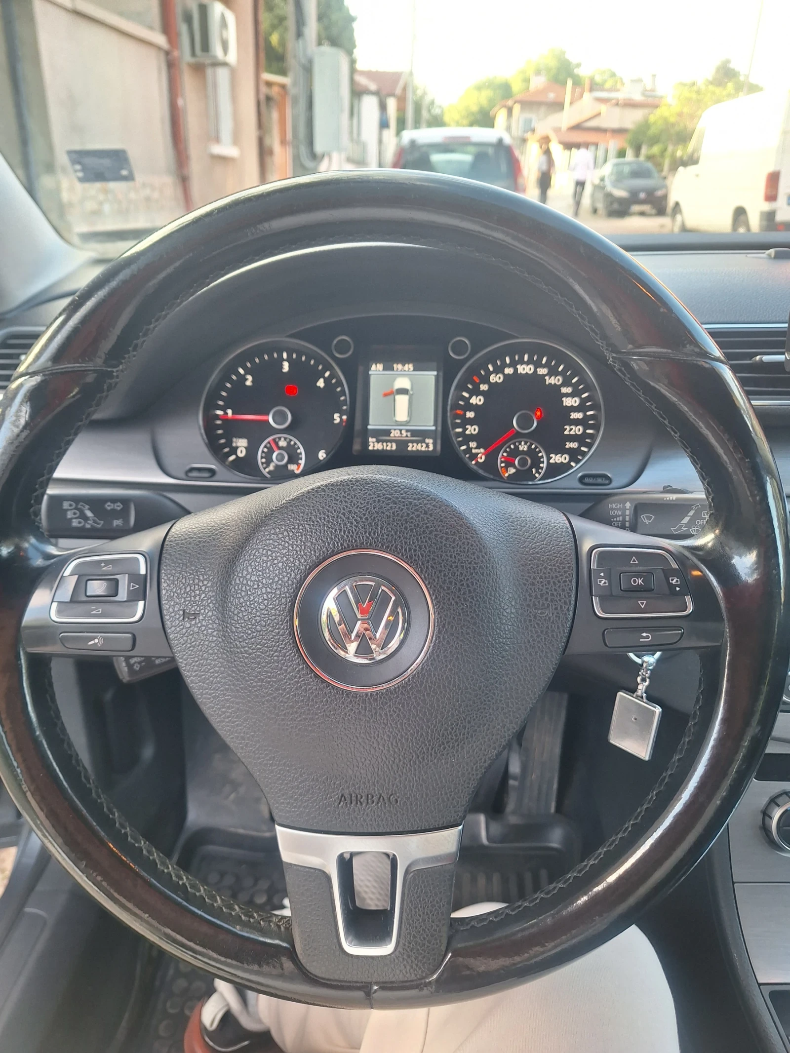 VW Passat, снимка 12 - Автомобили и джипове - 54857988