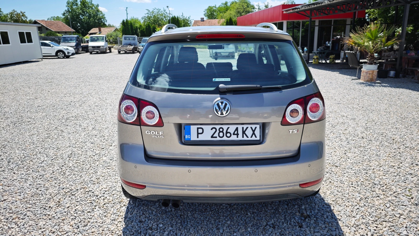 VW Golf Plus ПОДАРЪК ВТОРИ НОВИ ГУМИ/ВСИЧКО ПЛАТЕНО/ОБСЛУЖЕН, снимка 8 - Автомобили и джипове - 54956244