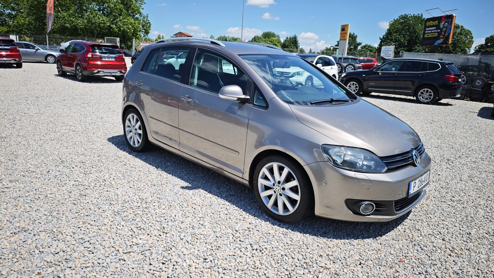 VW Golf Plus ПОДАРЪК ВТОРИ НОВИ ГУМИ/ВСИЧКО ПЛАТЕНО/ОБСЛУЖЕН, снимка 6 - Автомобили и джипове - 54956244