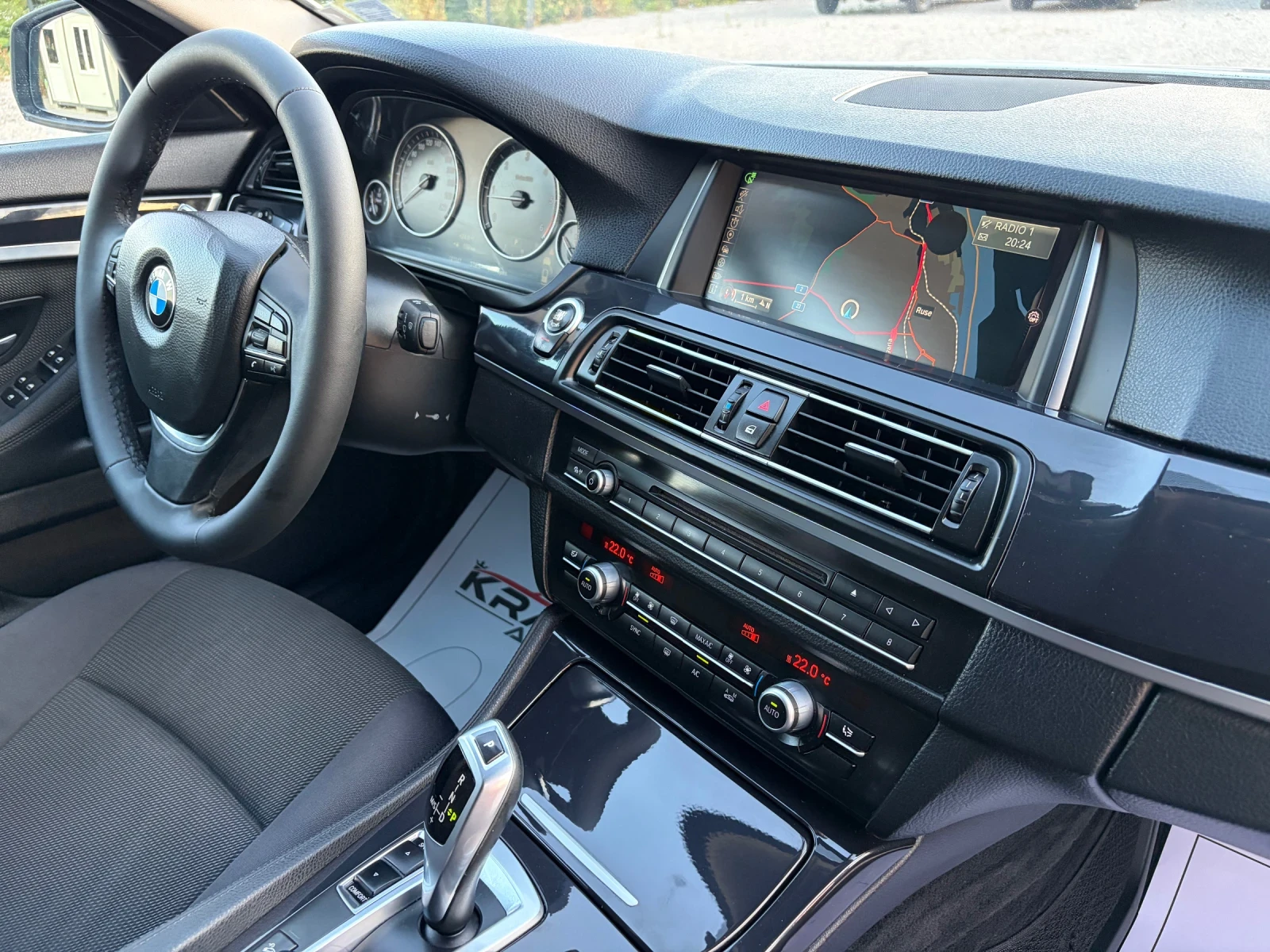 BMW 520 X-drive EURO6, снимка 15 - Автомобили и джипове - 55296992