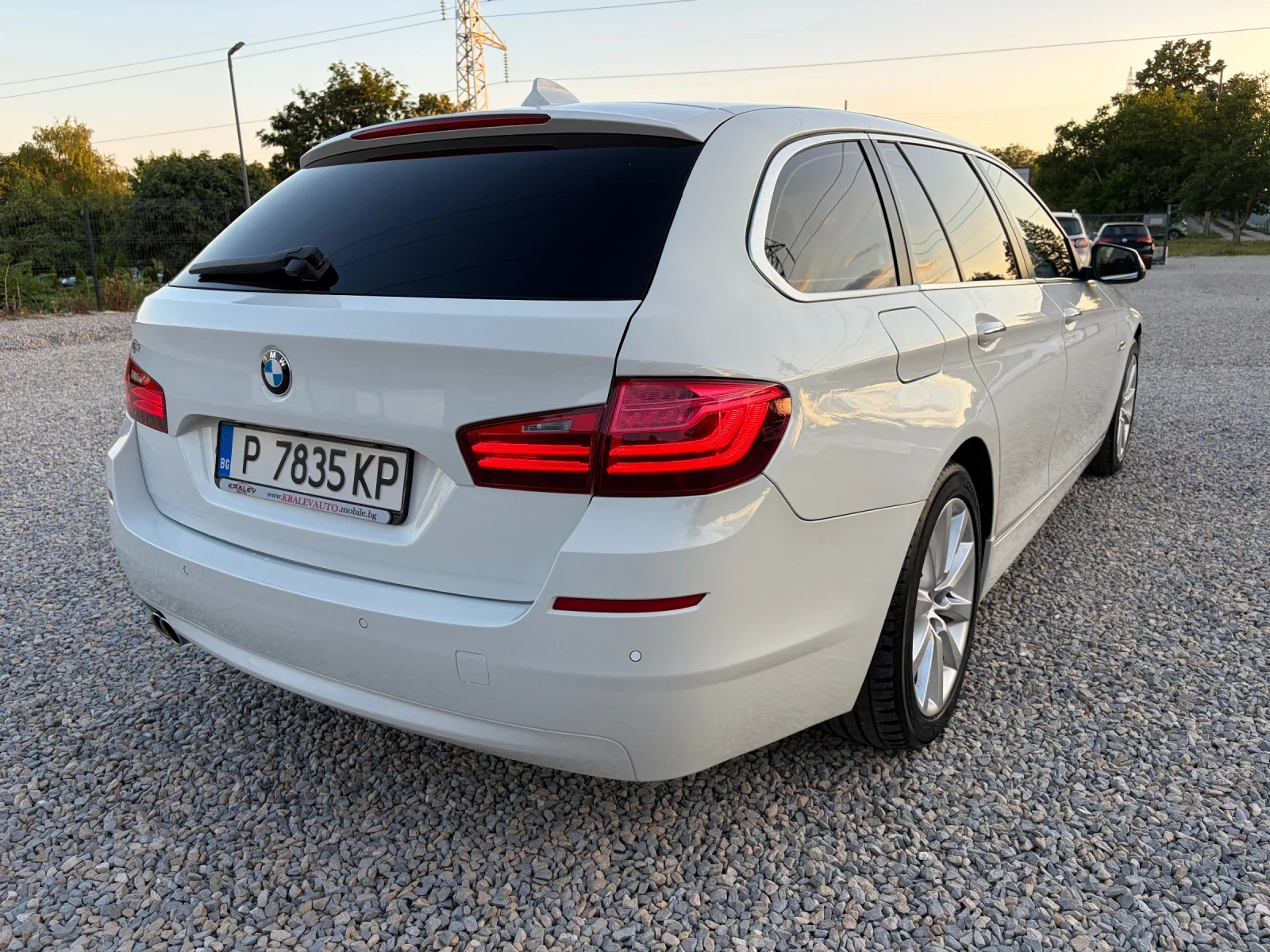 BMW 520 X-drive EURO6, снимка 4 - Автомобили и джипове - 55296992