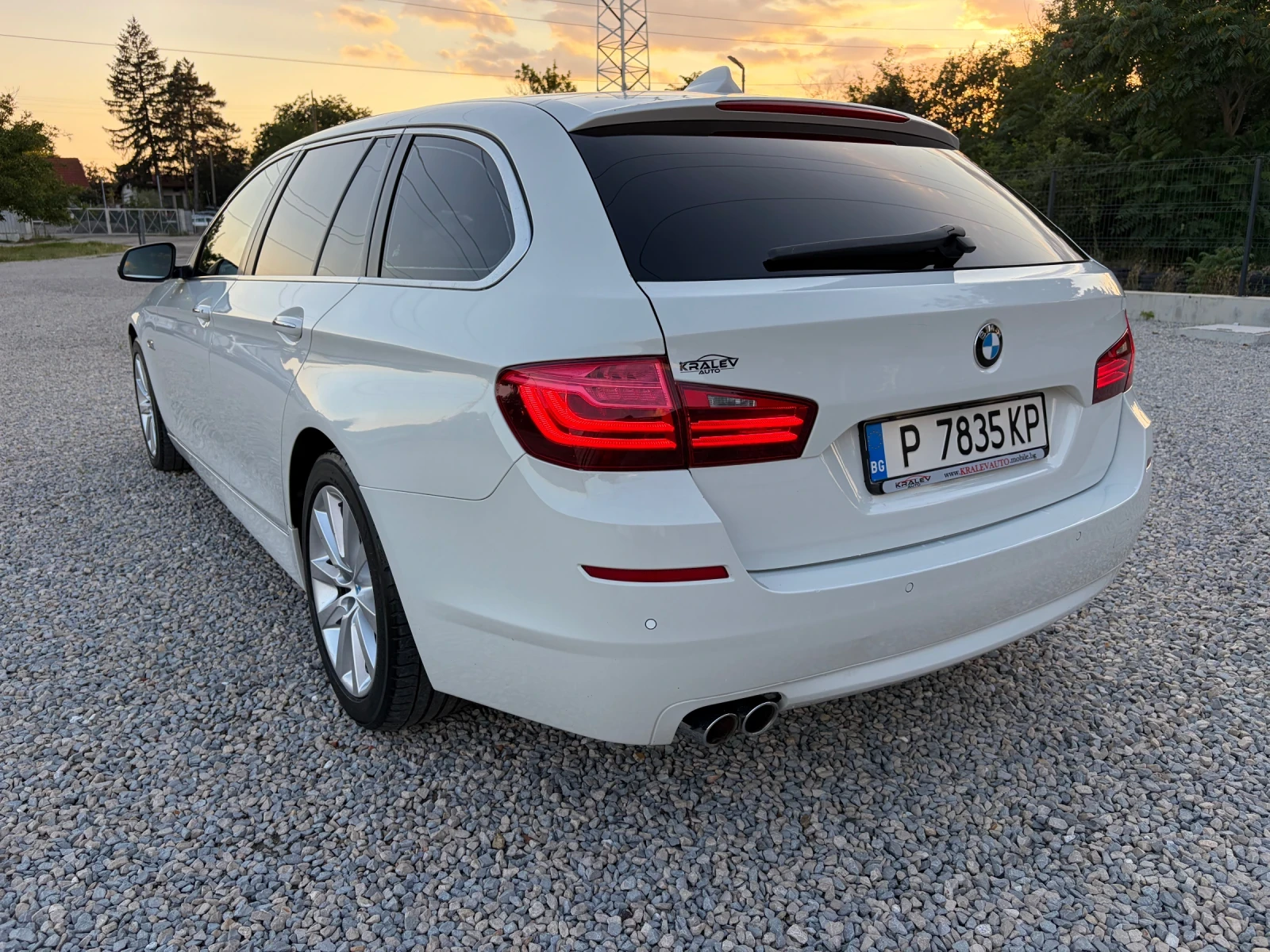 BMW 520 X-drive EURO6, снимка 3 - Автомобили и джипове - 55296992