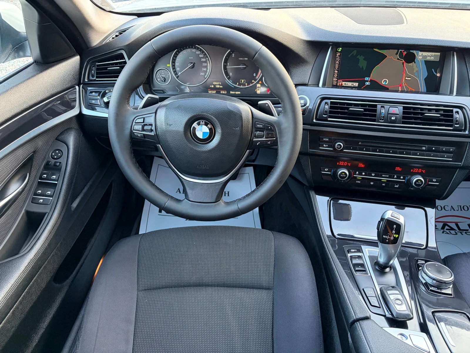 BMW 520 X-drive EURO6, снимка 10 - Автомобили и джипове - 55296992