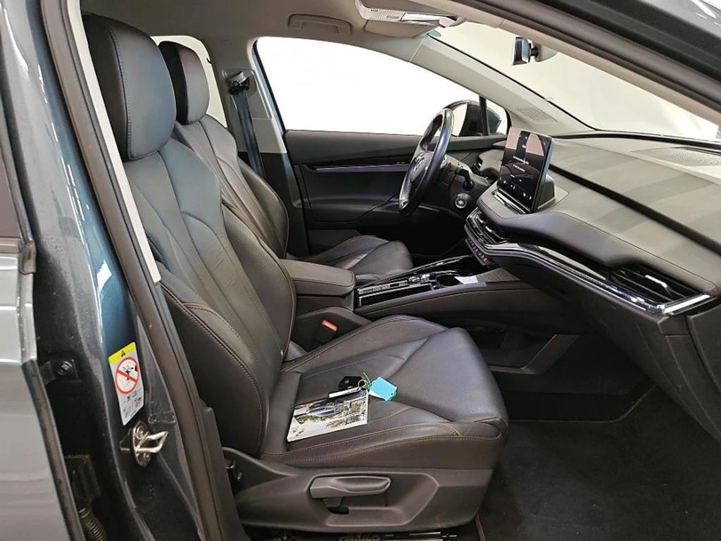 Skoda Enyaq 60, снимка 8 - Автомобили и джипове - 55374739