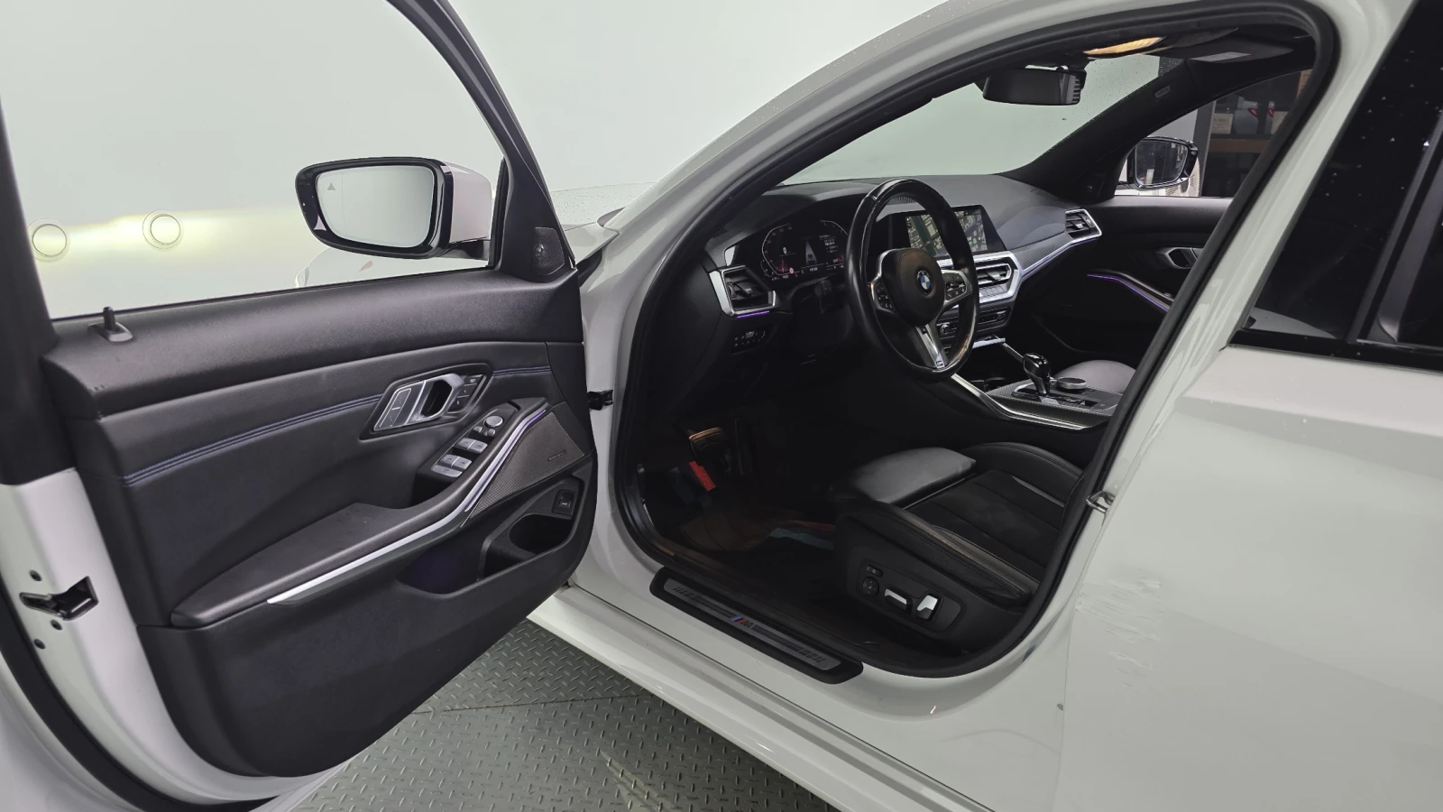 BMW 320 i M Sport | Mobile.bg � ����������� 6