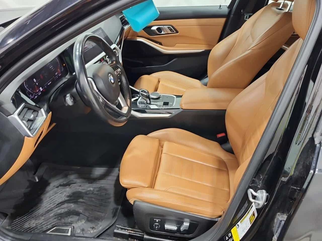 BMW 330 I XDRIVE / Memory / Blind Spot / АВТОКРЕДИТ , снимка 9 - Автомобили и джипове - 55429412