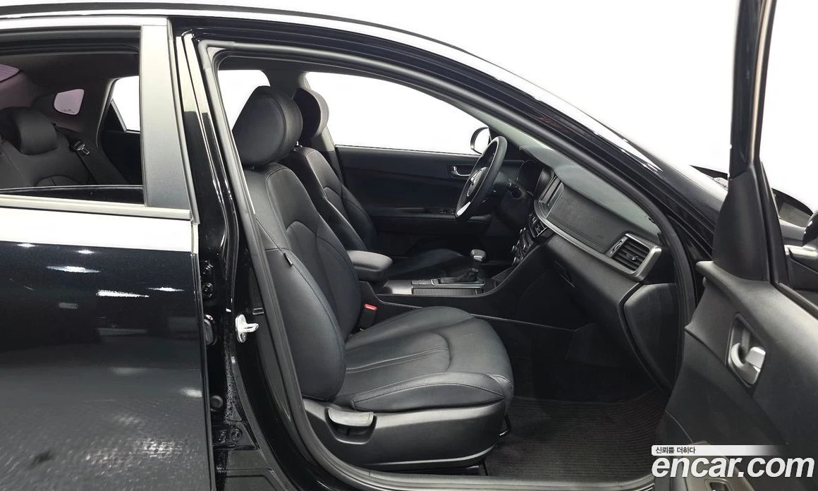 Kia K5 2.0 Luxury, снимка 16 - Автомобили и джипове - 55669083
