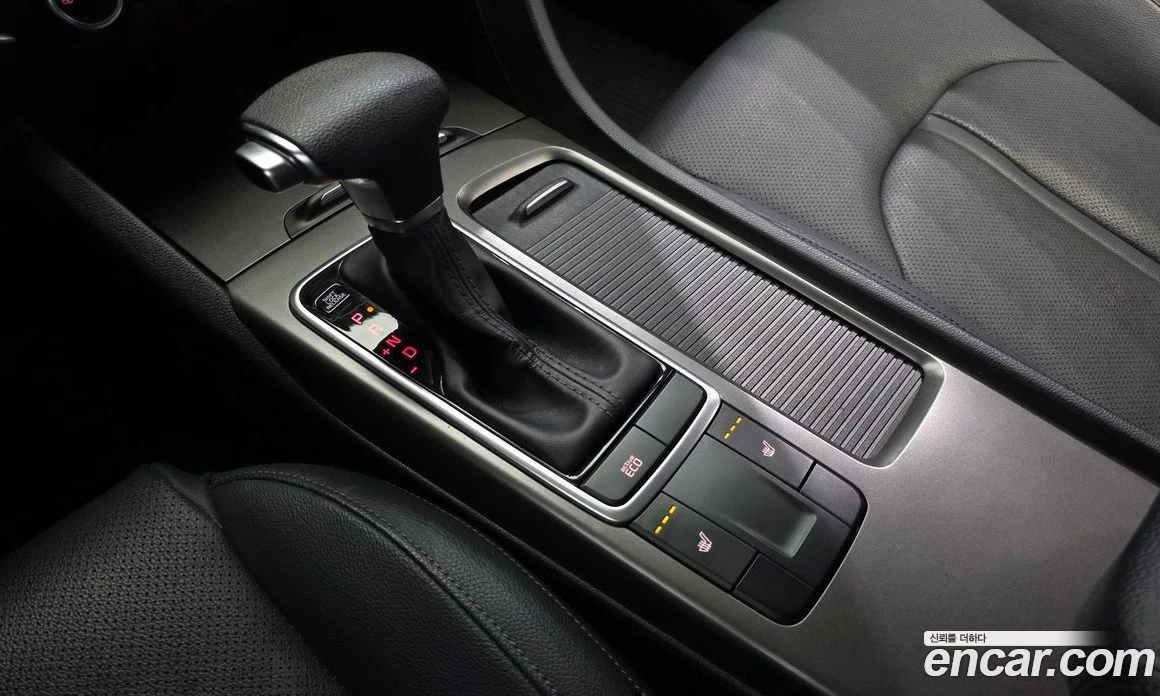 Kia K5 2.0 Luxury, снимка 12 - Автомобили и джипове - 55669083