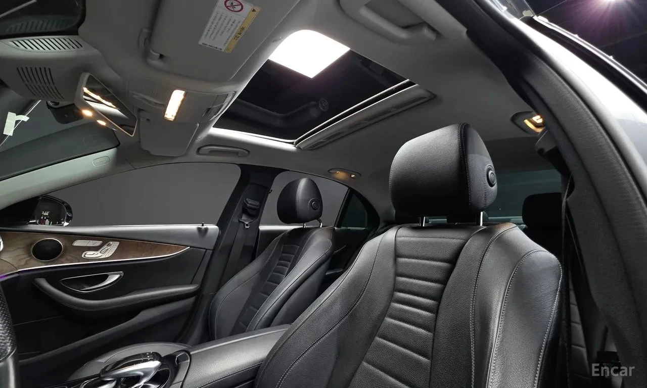 Mercedes-Benz E 300 * E300 4MATIC Exclusive Standard * ЦЕНА ДО БГ, снимка 16 - Автомобили и джипове - 55937527