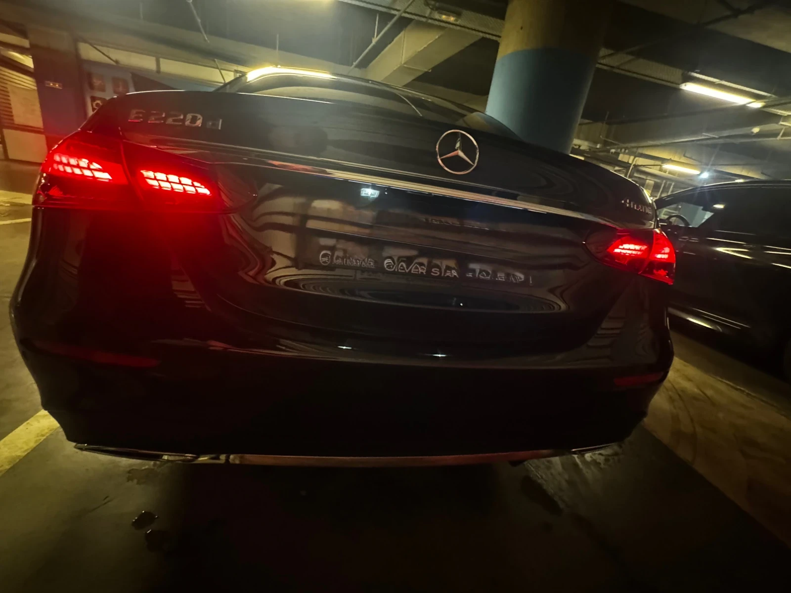 Mercedes-Benz E 220, снимка 8 - Автомобили и джипове - 56434357