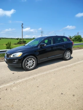 Volvo XC60 2.4 D5 / 4х4 / Автоматик / Кожа, снимка 2
