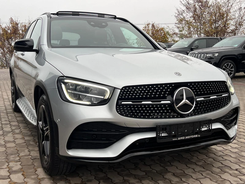 Mercedes-Benz GLC 300 AMGпакет Сервизна книж. Панорама Камери360 CarPlay, снимка 2 - Автомобили и джипове - 47988924