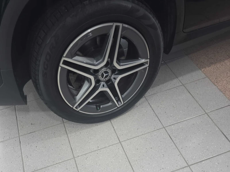 Mercedes-Benz GLC 300 * CARFAX * ПОДГРЕВИ * ПАМЕТ * PANO, снимка 14 - Автомобили и джипове - 53329336