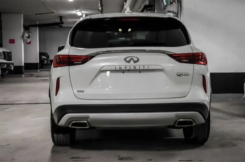 Infiniti QX50 * 360 Камера *  Черен Салон * BOSE *  AWD * , снимка 4 - Автомобили и джипове - 53587914