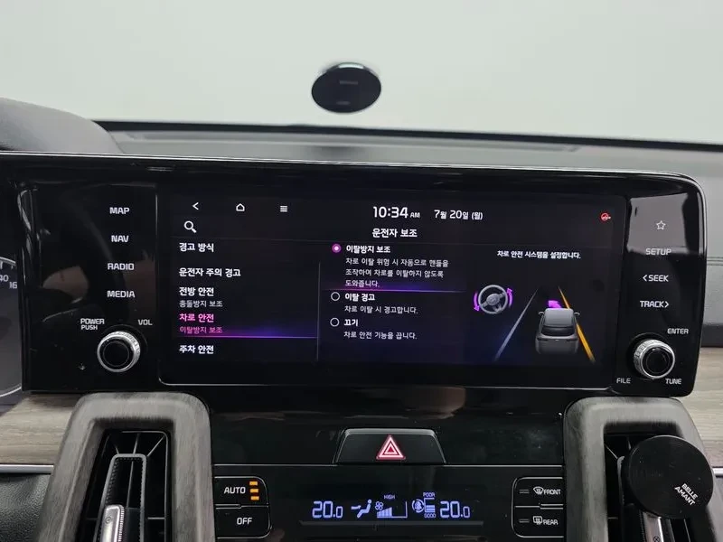 Kia Sorento 4Th Generation Diesel 2.2 2Wd Trendy, снимка 16 - Автомобили и джипове - 56268867