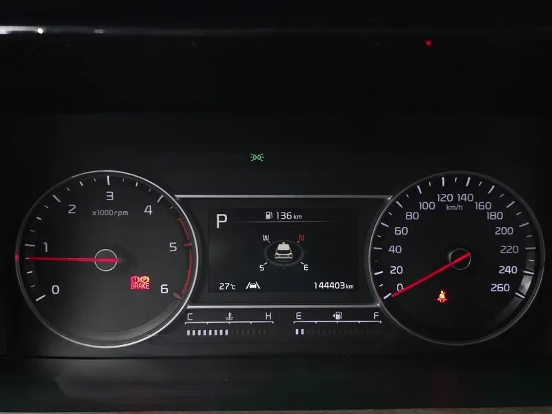 Kia Sorento 4Th Generation Diesel 2.2 2Wd Trendy, снимка 8 - Автомобили и джипове - 56268867