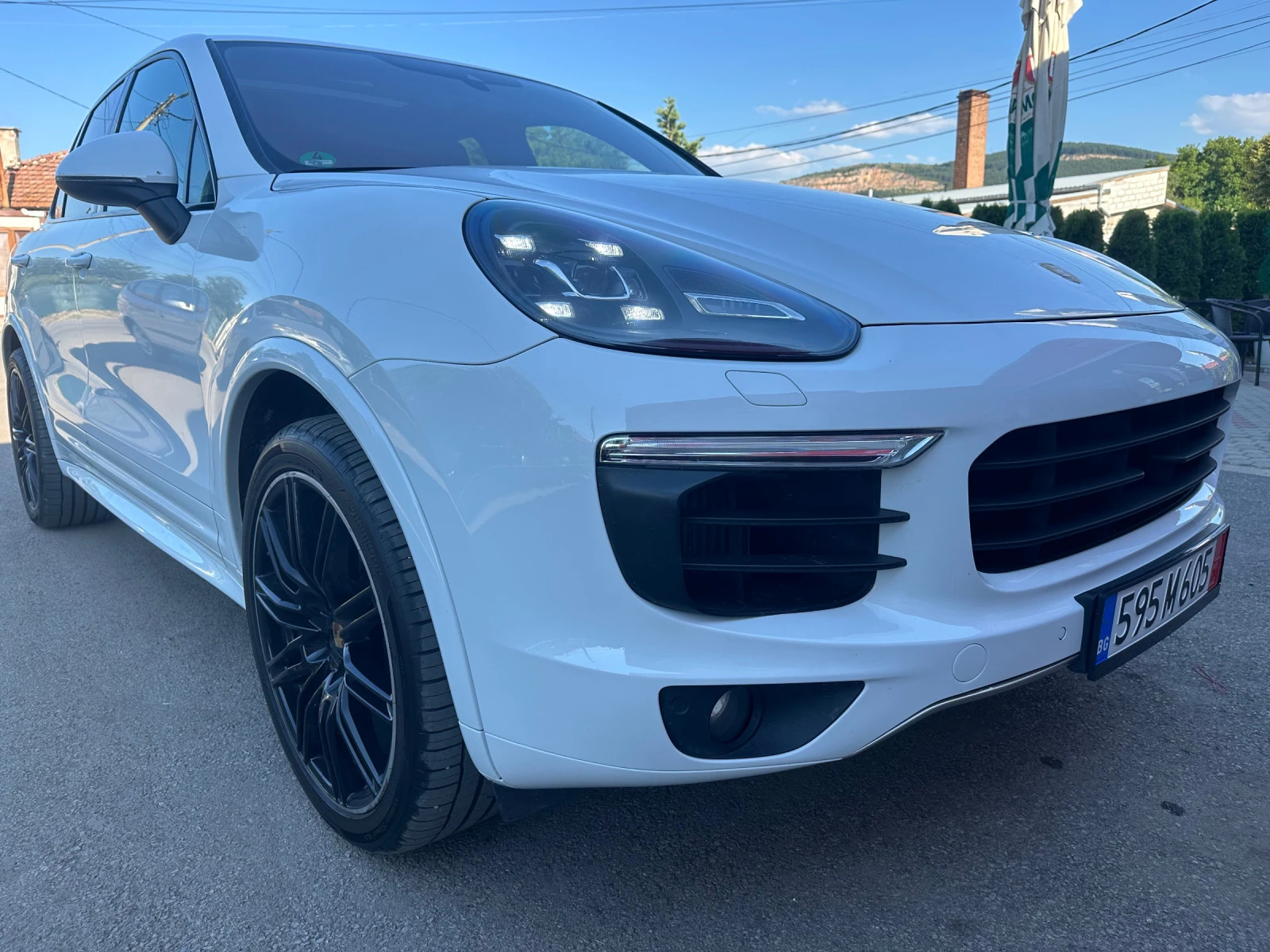 Porsche Cayenne 3.0 Diesel Facelift - изображение 2