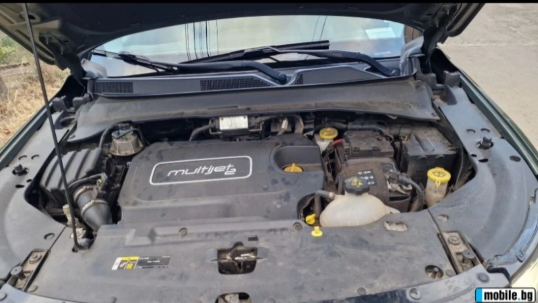 Jeep Compass 4x4 - 2.0 - 170 к.с. - 73 хил. км. - Limited  - изображение 10
