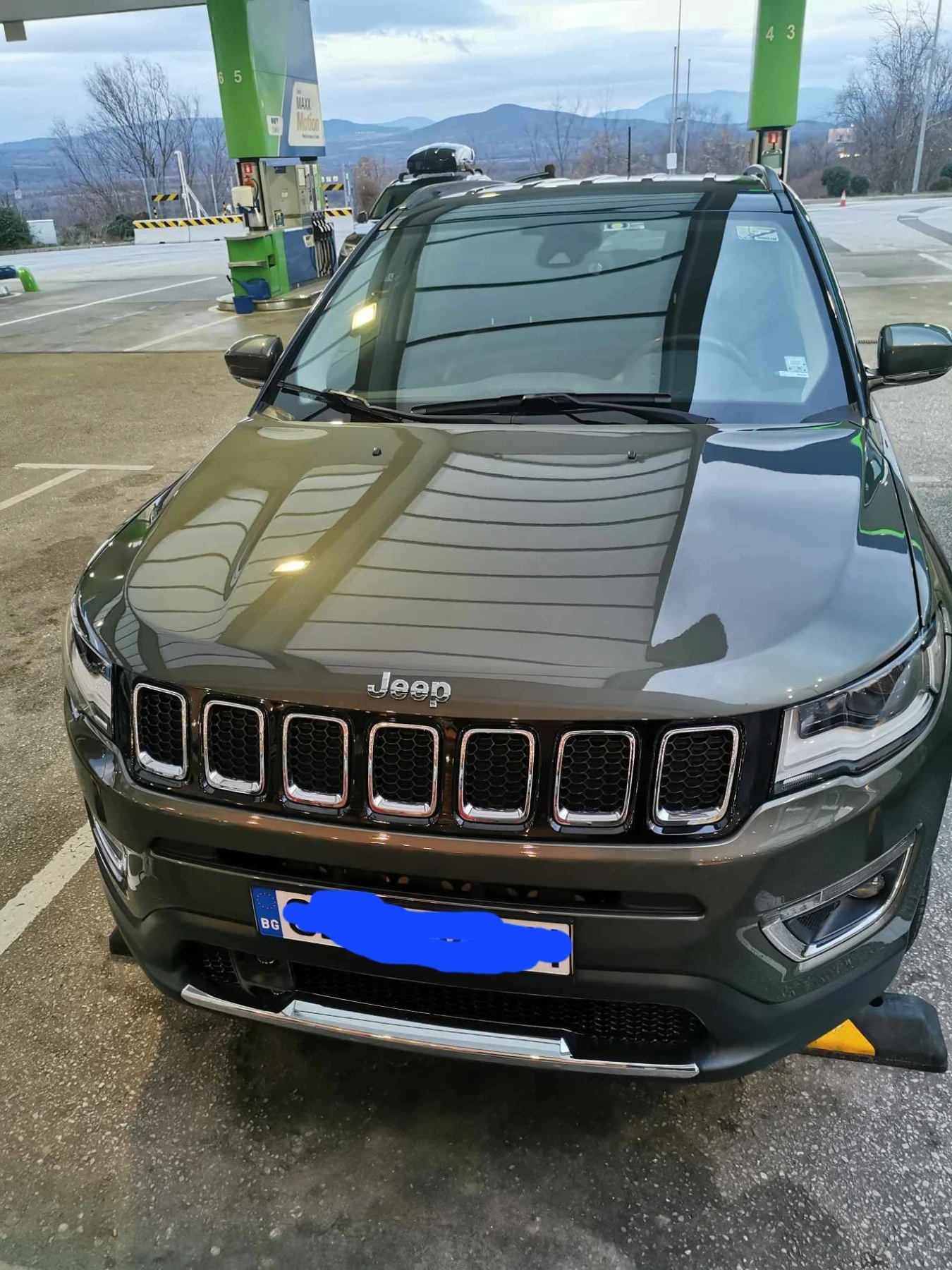 Jeep Compass 4x4 - 2.0 - 170 к.с. - 73 хил. км. - Limited  - изображение 2