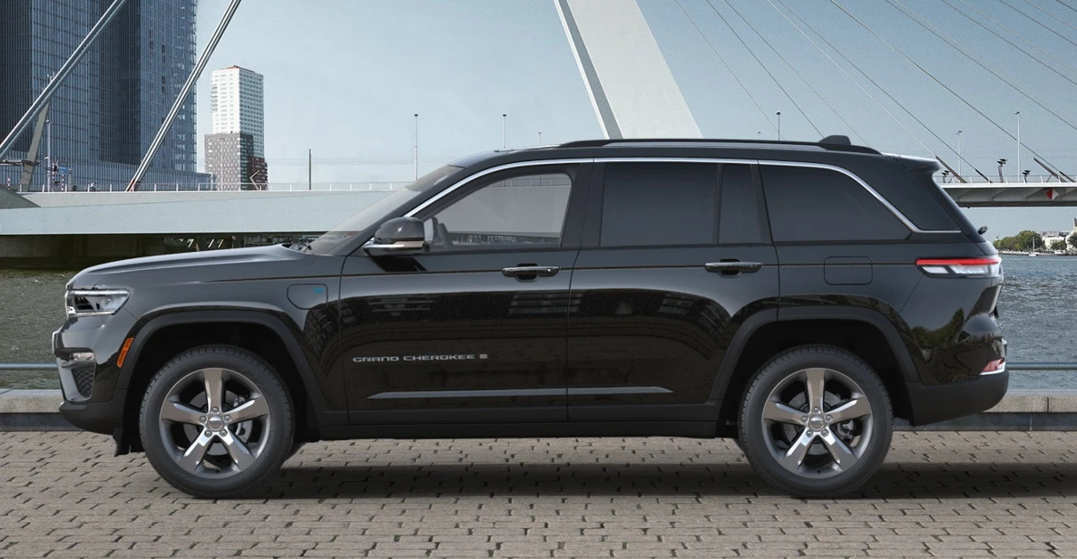 Jeep Grand cherokee SUMMIT RESERVE 2.0 PHEV Petrol 380 hp AT8 4xe - изображение 3