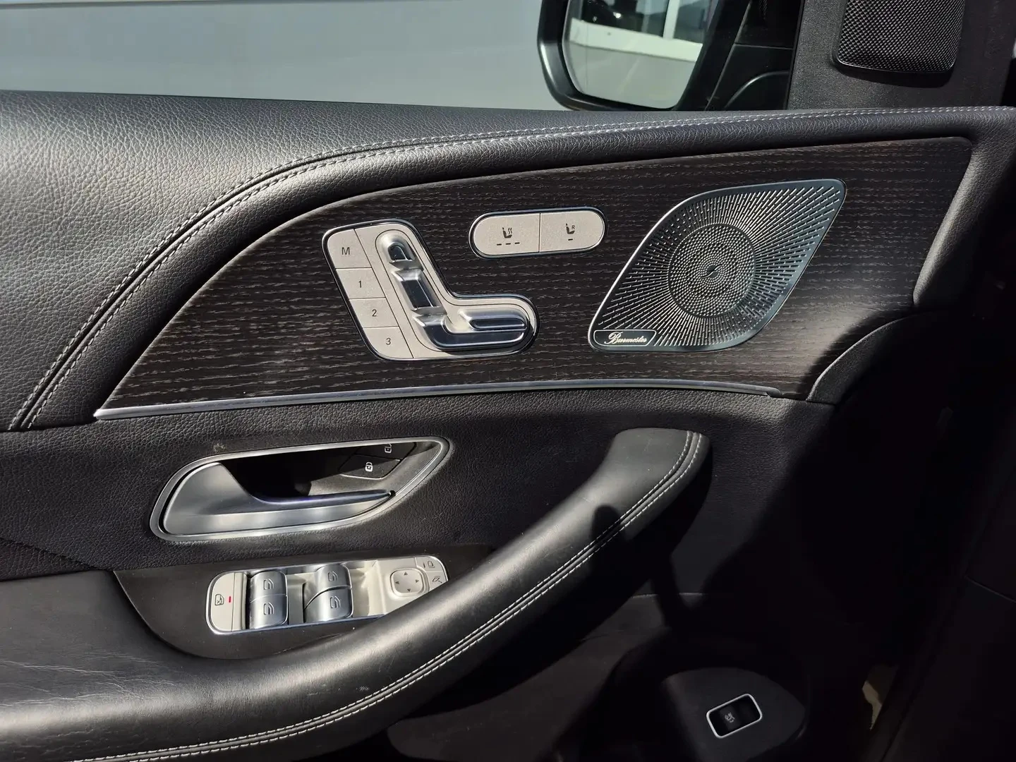 Mercedes-Benz GLE 400 d 4Matic AMG-Line - изображение 10