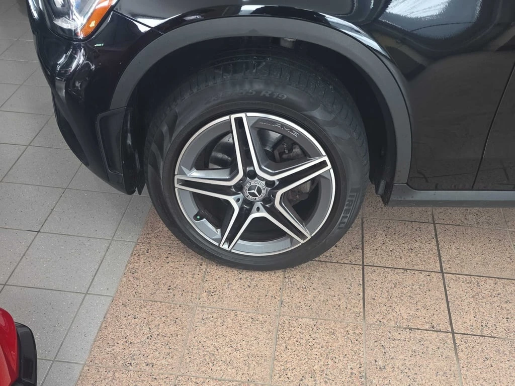 Mercedes-Benz GLC 300 * CARFAX * ПОДГРЕВИ * ПАМЕТ * PANO - изображение 7