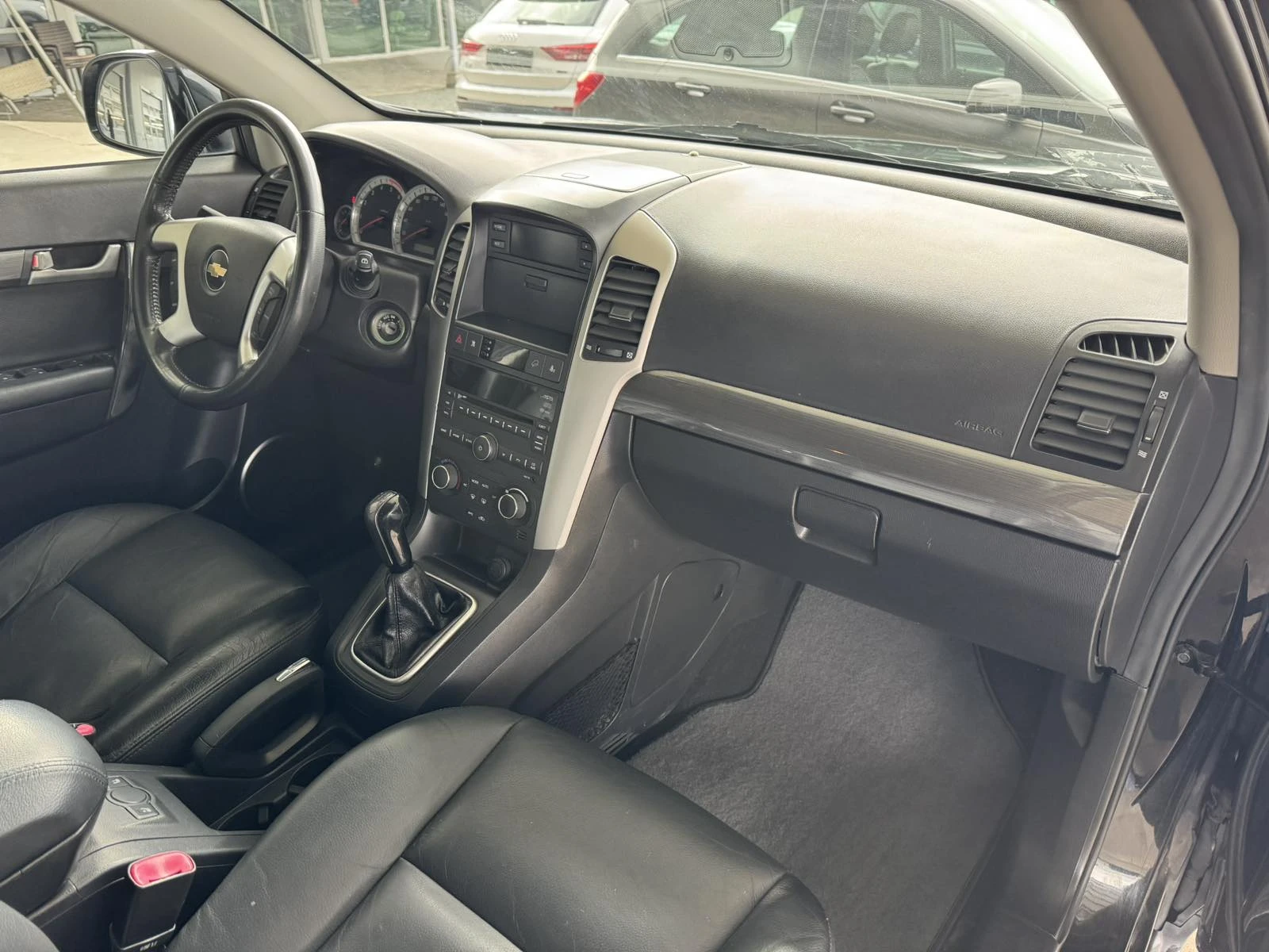 Chevrolet Captiva 2.0D* 150ps* 4x4* 7места* КОЖА* ПАРКТРОНИК*  - изображение 10