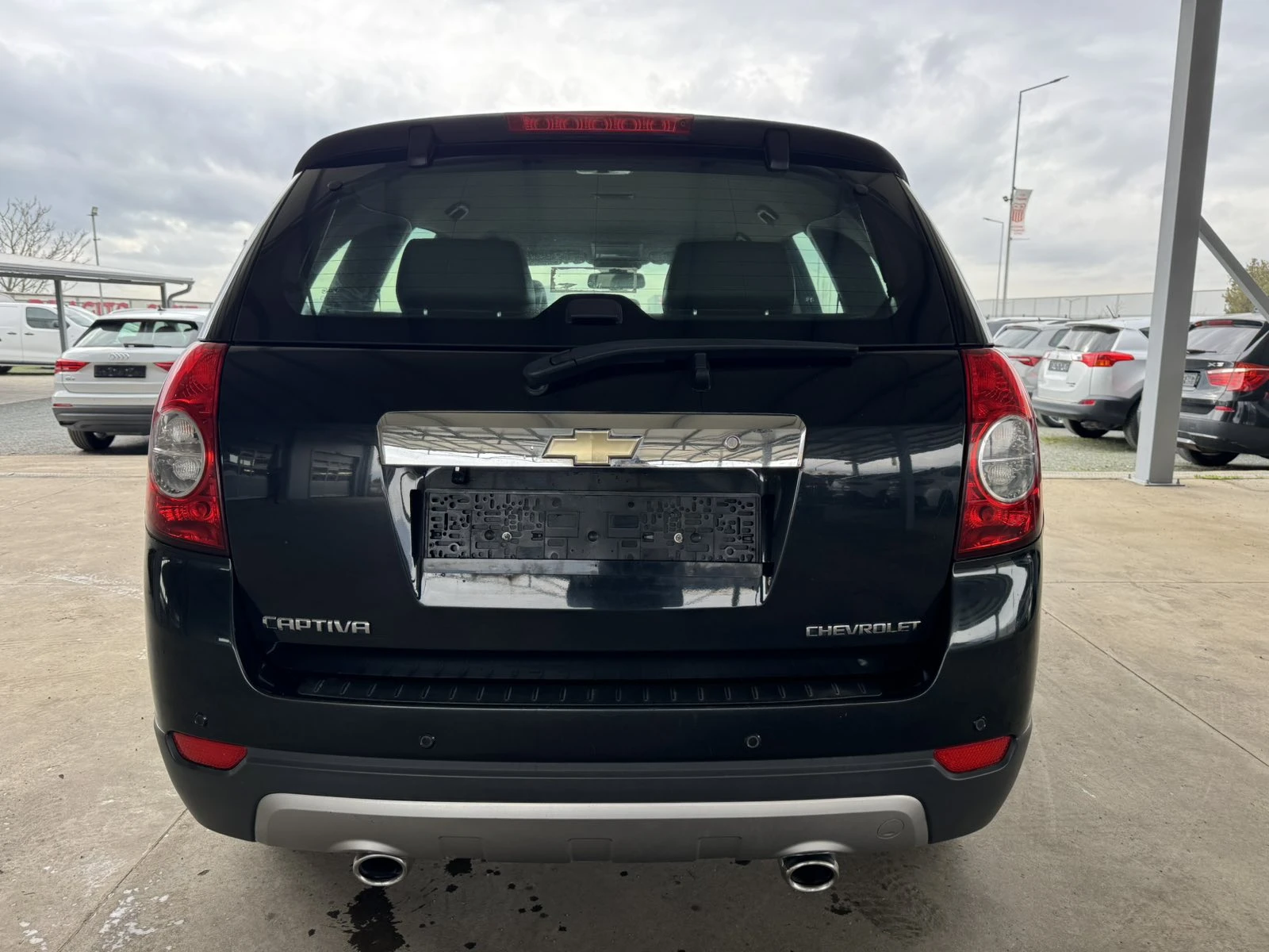 Chevrolet Captiva 2.0D* 150ps* 4x4* 7места* КОЖА* ПАРКТРОНИК*  - изображение 4