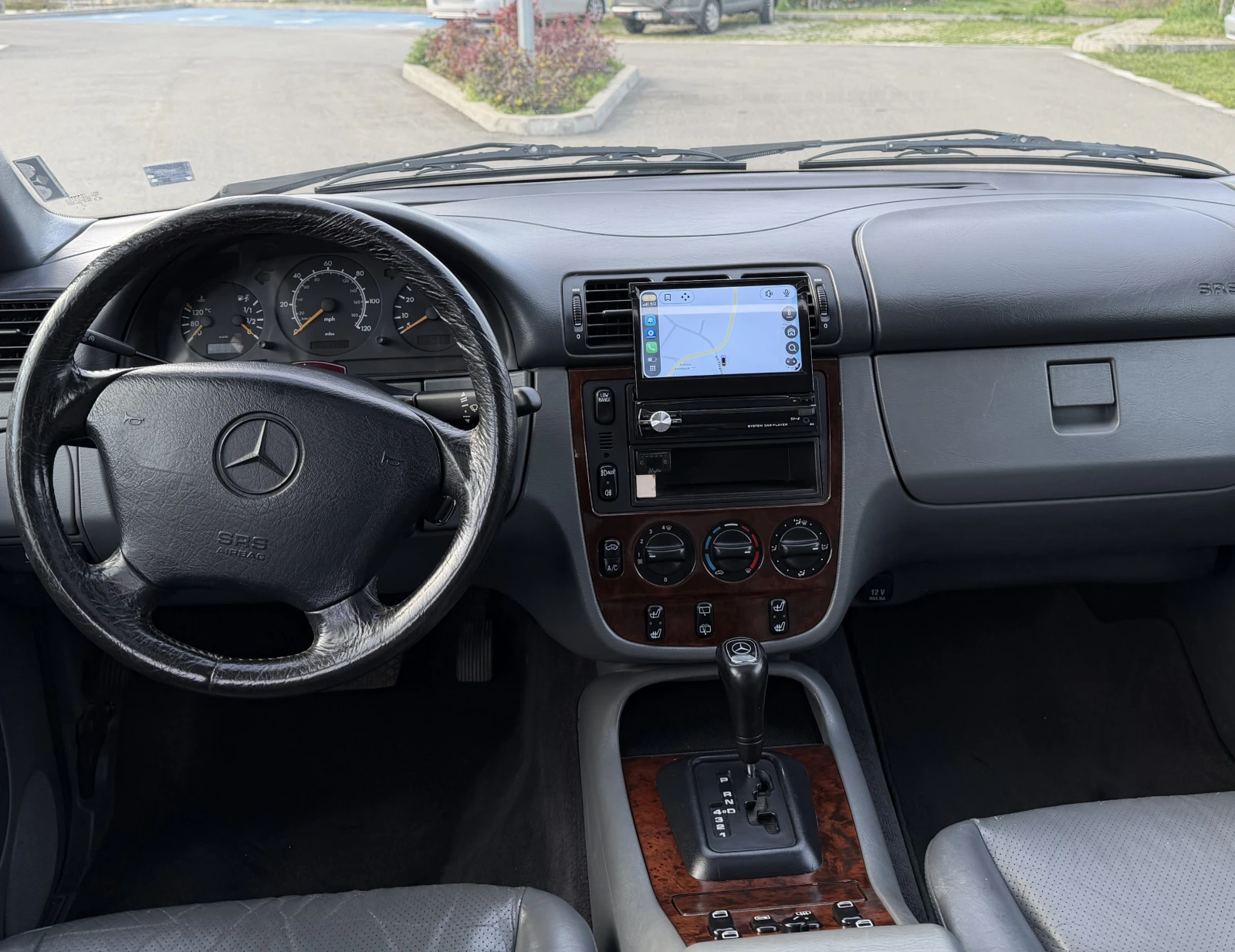 Mercedes-Benz ML 320 GAS, NAVI., снимка 7 - Автомобили и джипове - 54084118