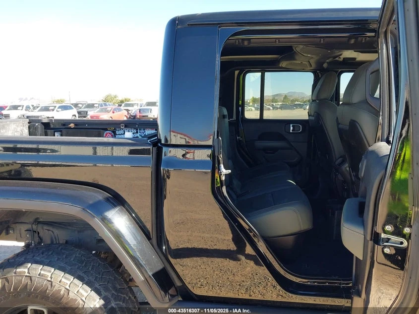 Jeep Gladiator 3.6l Mojave X, снимка 8 - Автомобили и джипове - 54520361