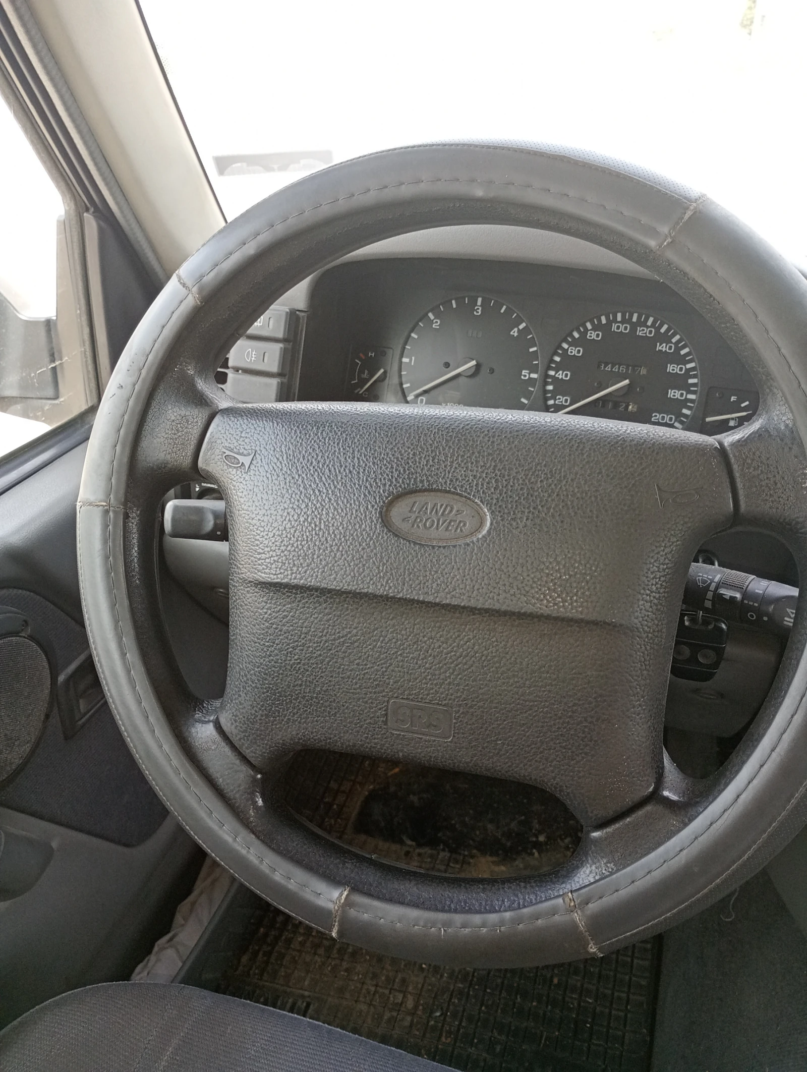 Land Rover Discovery, снимка 5 - Автомобили и джипове - 54645751