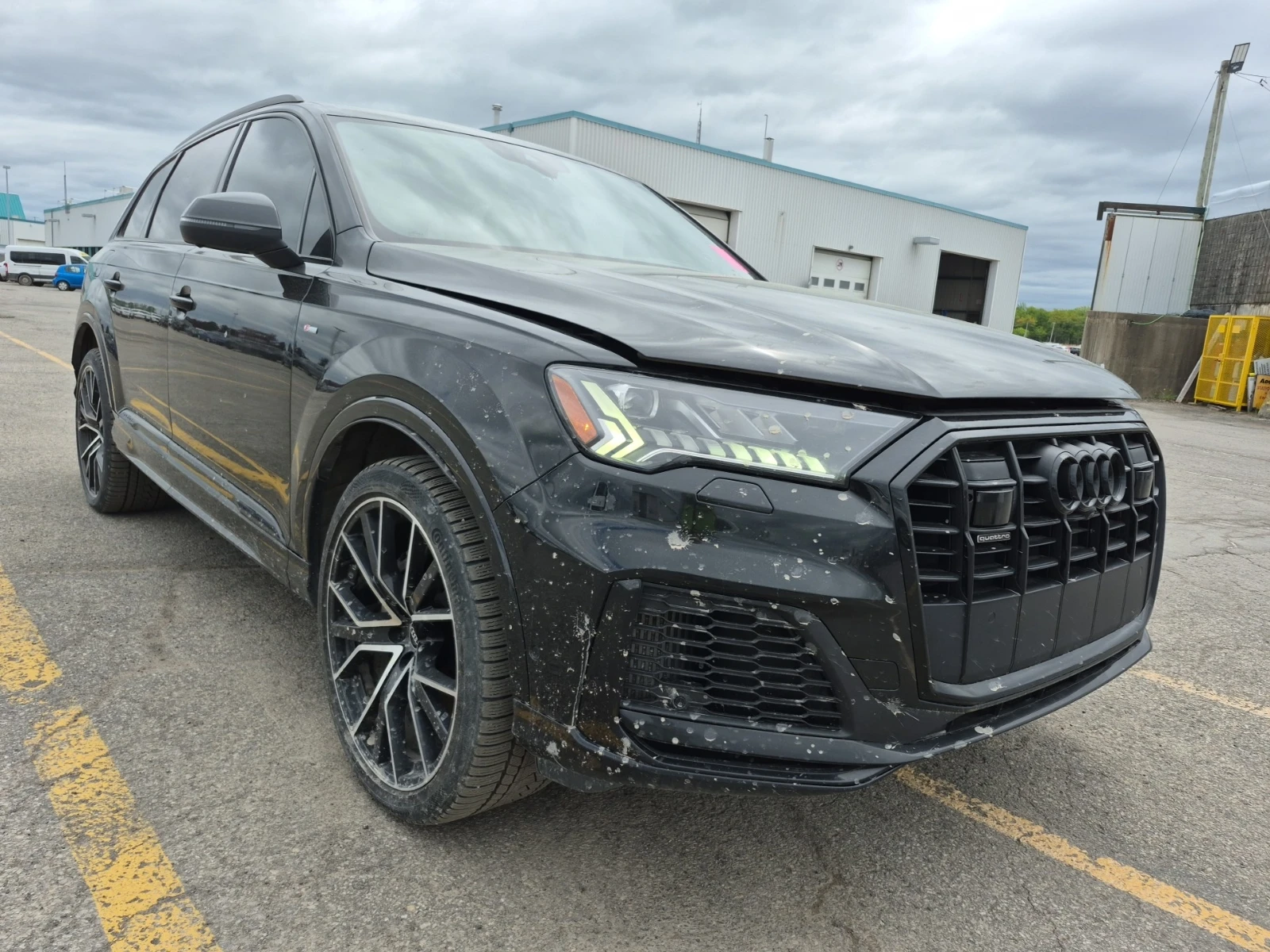 Audi Q7 TECHNIK, снимка 2 - Автомобили и джипове - 54768553