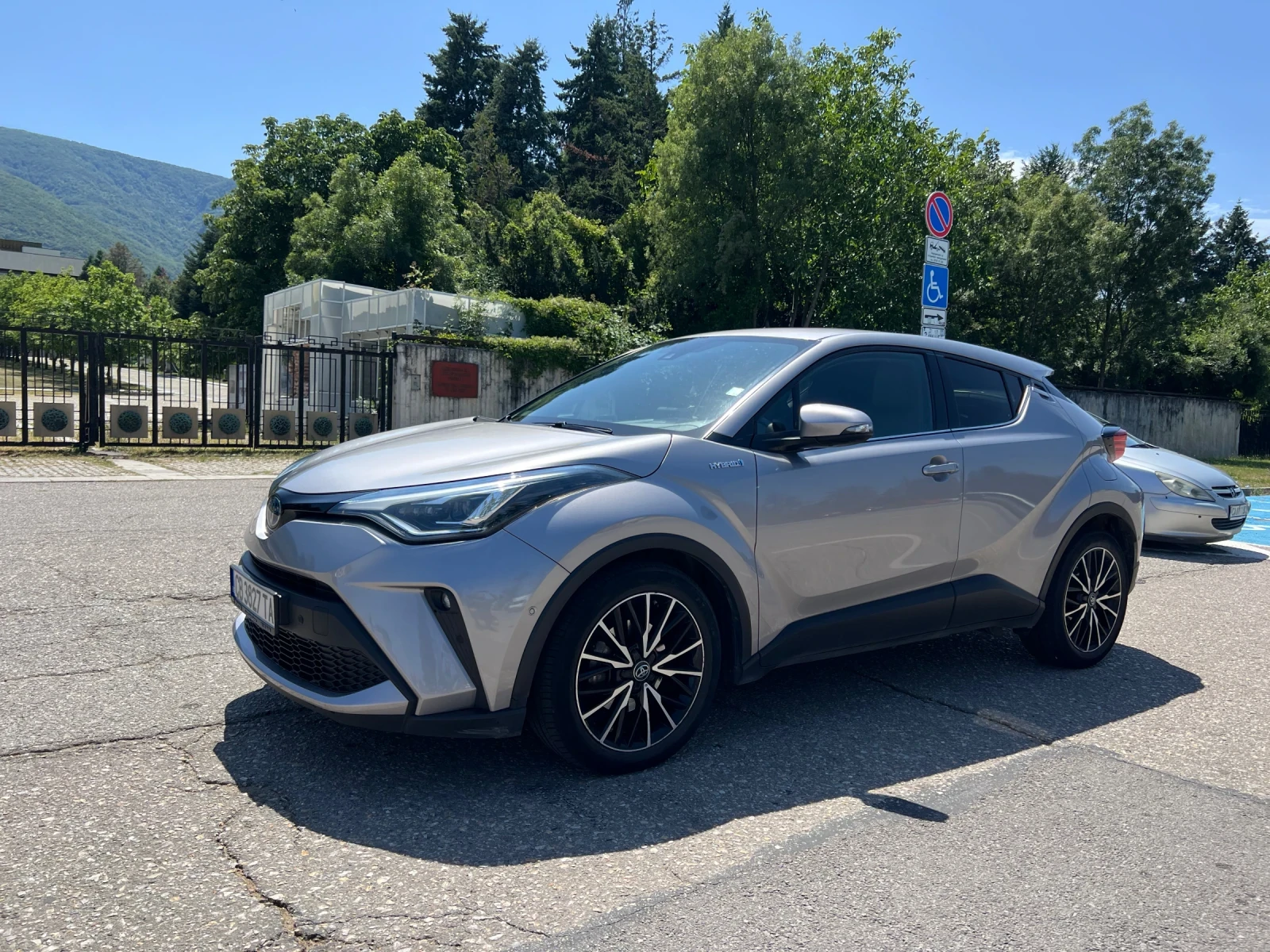 Toyota C-HR Toyota CH R CLASSY FACELIFT, снимка 2 - Автомобили и джипове - 55427332