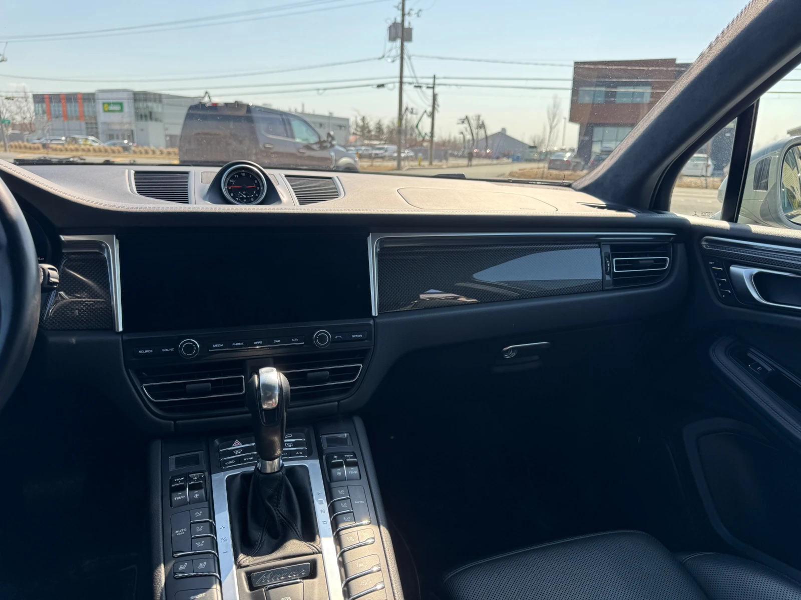 Porsche Macan Turbo, снимка 9 - Автомобили и джипове - 55678555