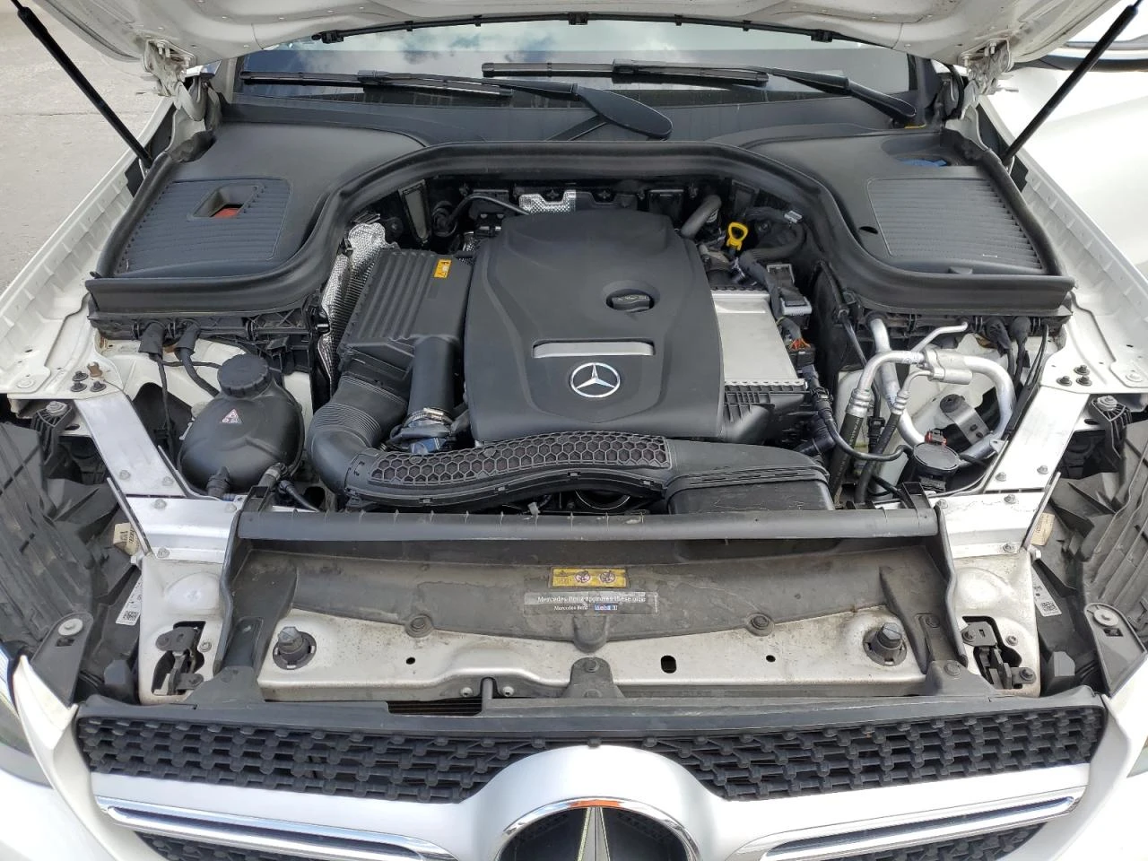 Mercedes-Benz GLC 300 Coupe 4matic, снимка 11 - Автомобили и джипове - 55710764