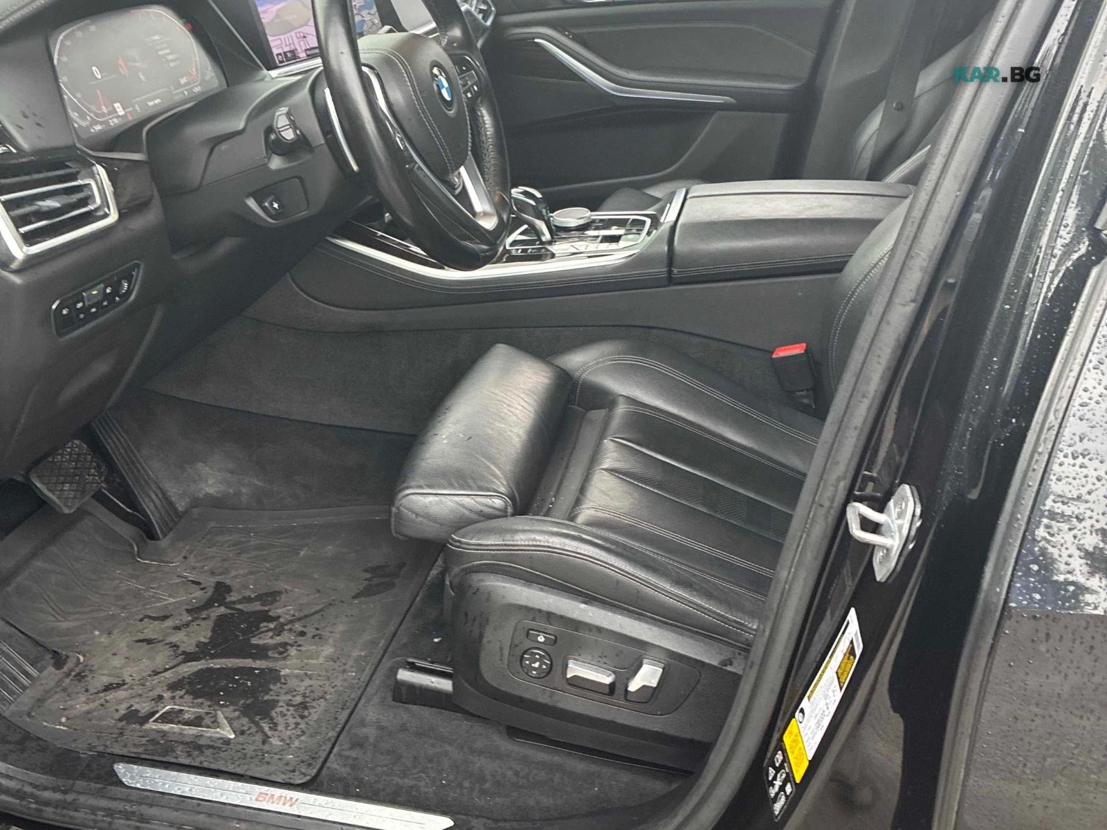 BMW X5 xDrive40i * Панорама * АвтоКредит * (ЦЕНА ДО БГ) *, снимка 15 - Автомобили и джипове - 56012877