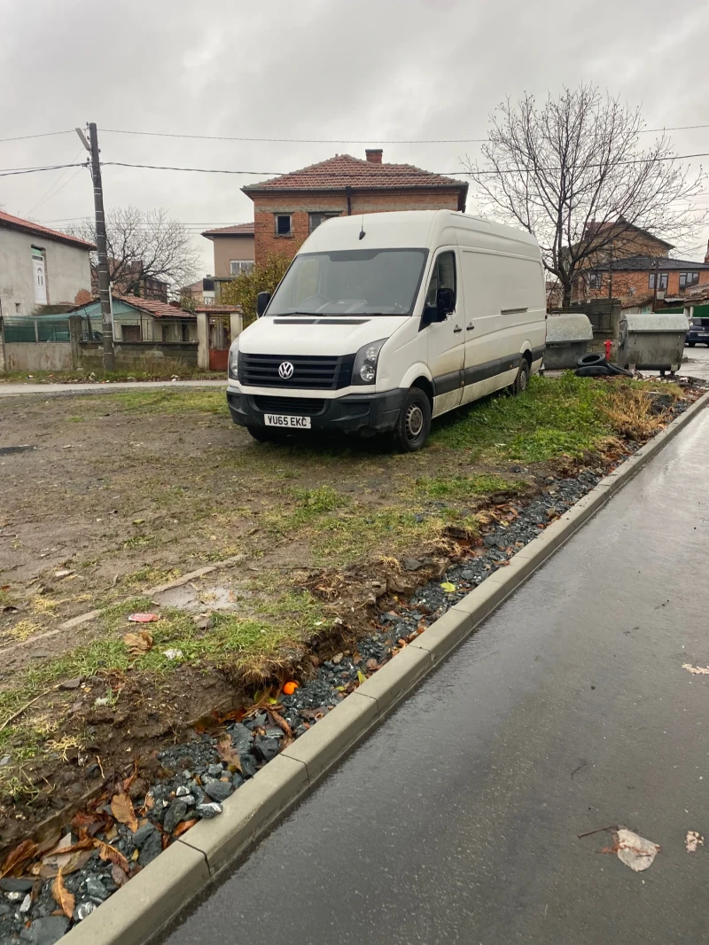 VW Crafter, снимка 2 - Бусове и автобуси - 48798194