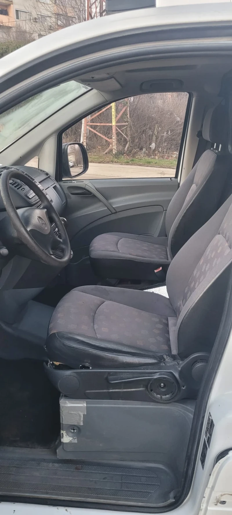 Mercedes-Benz Vito 109 CDI, снимка 9 - Бусове и автобуси - 53144800