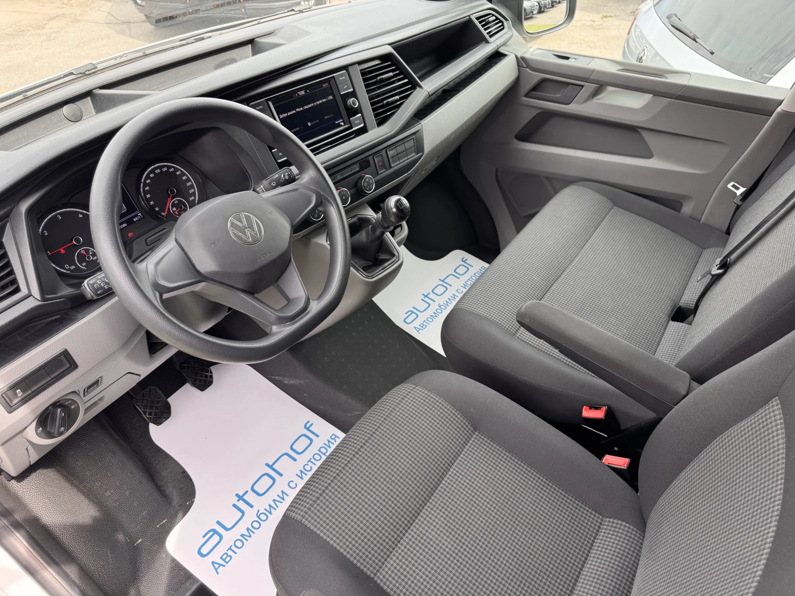 VW Transporter BUSINESS/2.0TDI/150k.c./6MT/L1H1, снимка 8 - Бусове и автобуси - 55221100